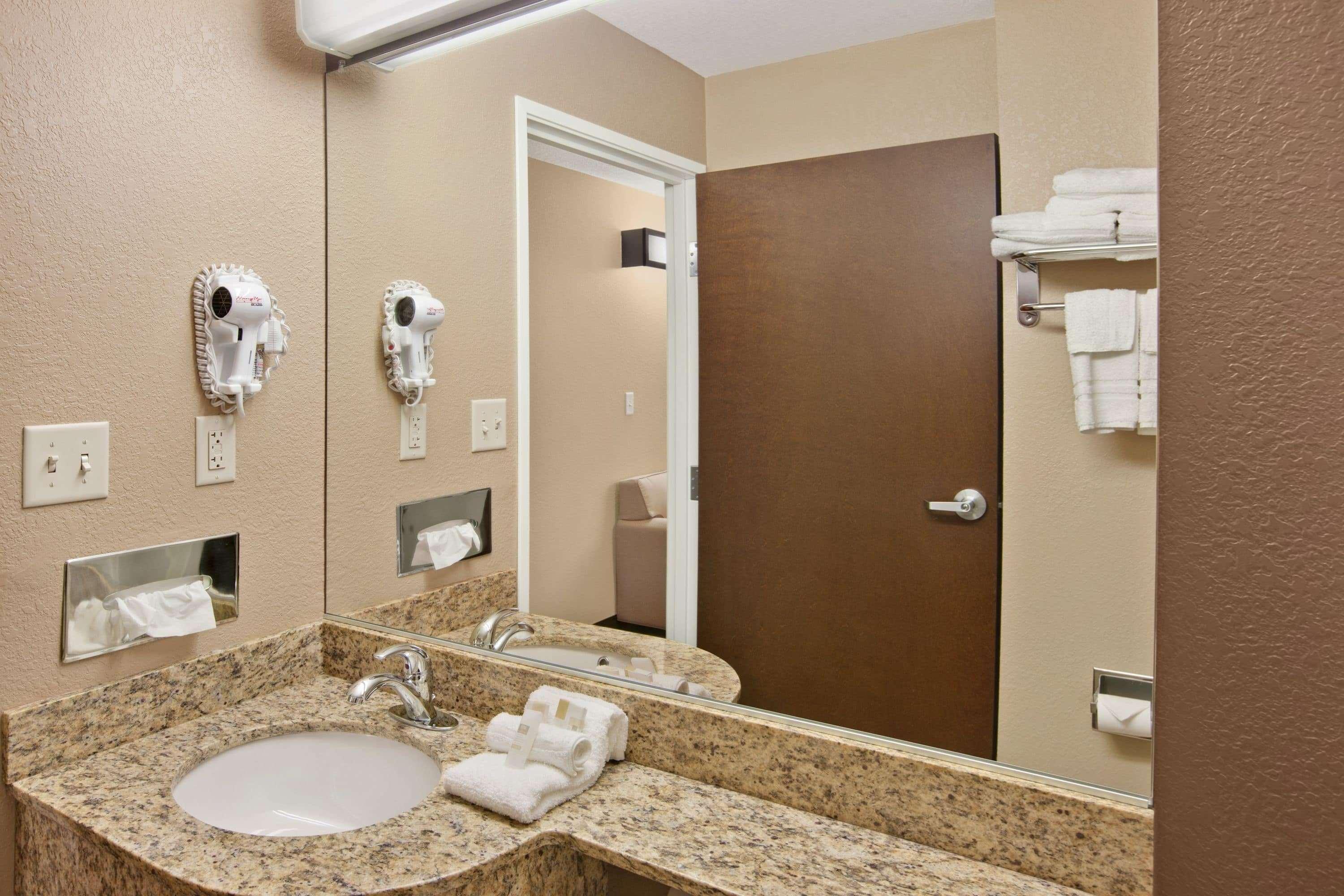 Microtel Inn & Suites-Sayre, Pa Luaran gambar